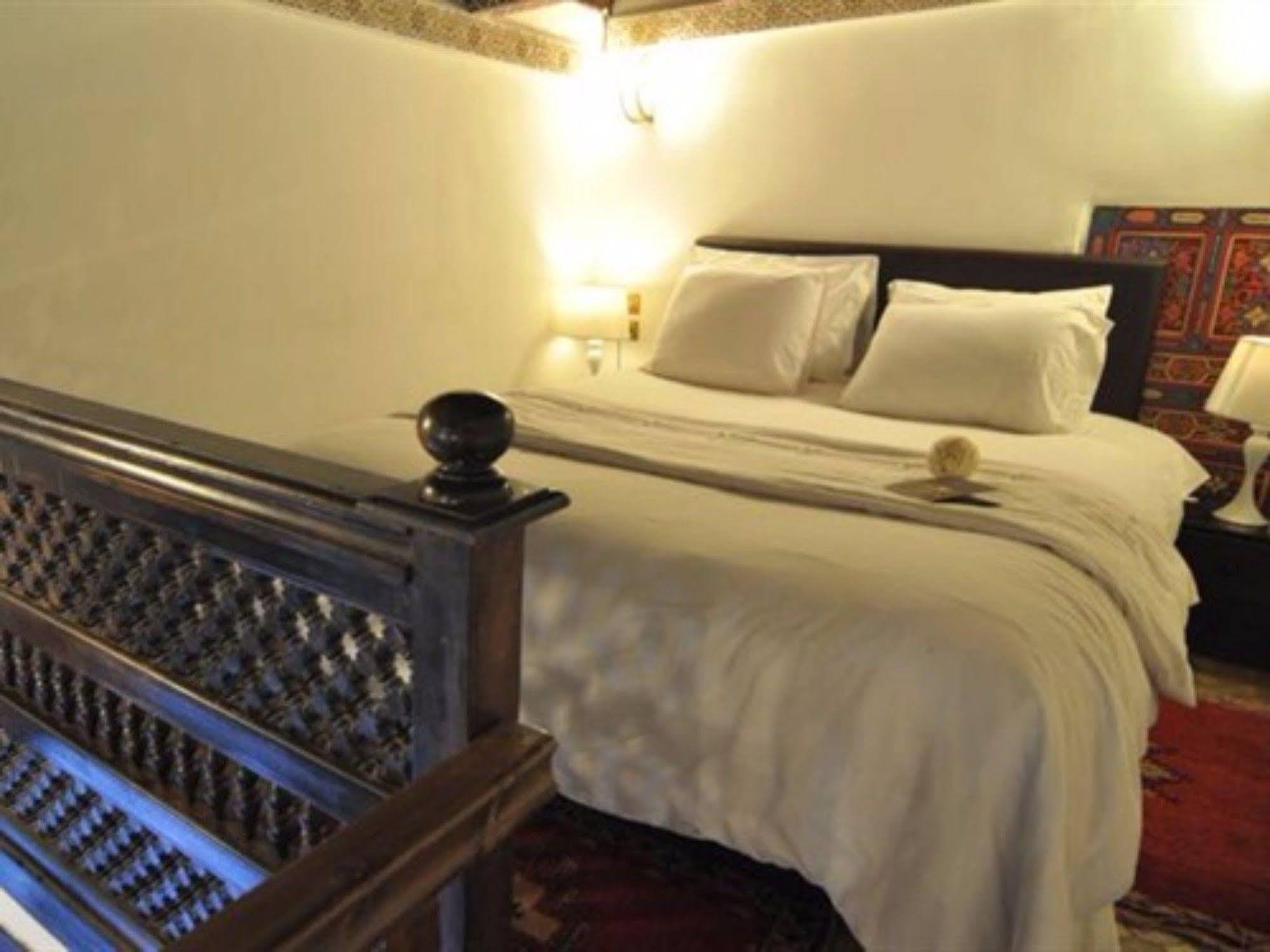 Riad Adarissa Fez Exterior foto
